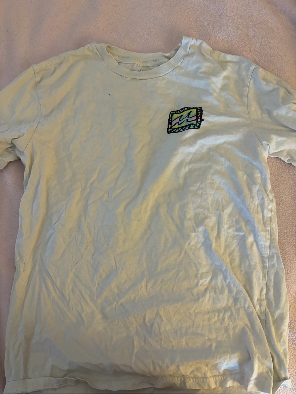 Billabong Light Cream T-Shirt with Small Multicolor Chest Patch